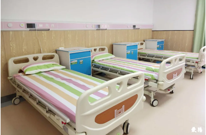 愛陪共享陪護床加盟0元合作代理搶占藍?？瞻资袌? />
                   <span></span>
			  </div>
			  <div   id=