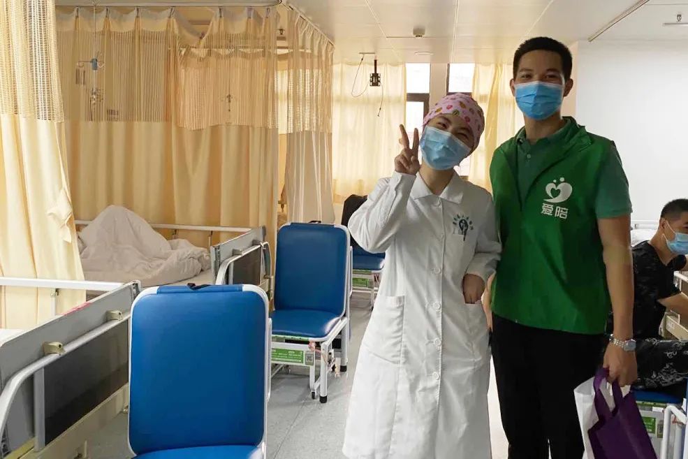 愛陪共享陪護床：以穩(wěn)定高效技術(shù)和服務(wù)引領(lǐng)共享陪護新時代！